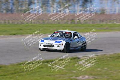 media/Mar-26-2023-CalClub SCCA (Sun) [[363f9aeb64]]/Group 3/Qualifying/